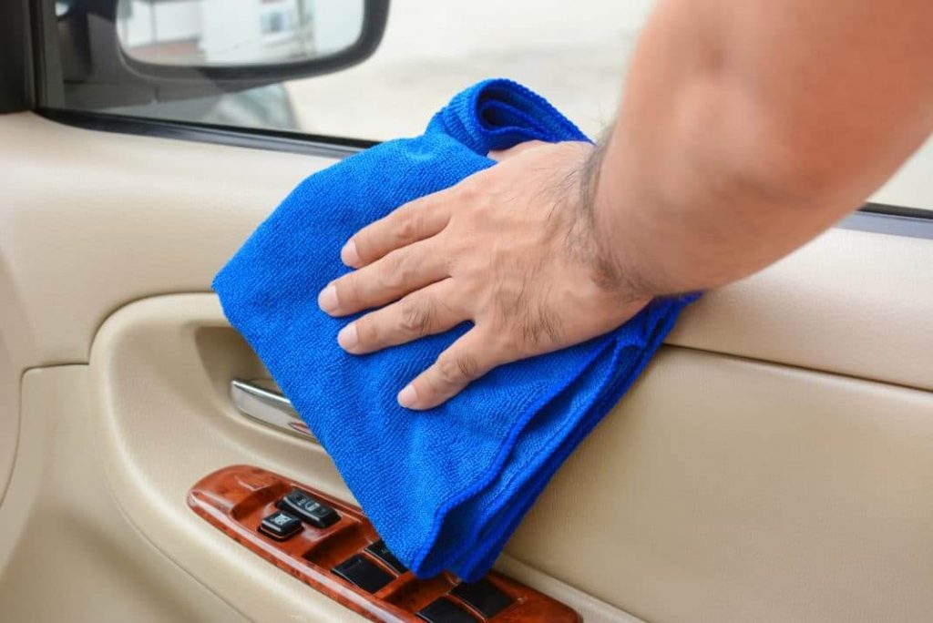 Good Tips for Cleaning Your Car Progressive auto collision center